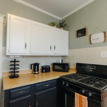Villa Historic Revival 2Br Midtown Memphis Free Parking Fast Wifi Free Parking Yes Pets Extérieur photo