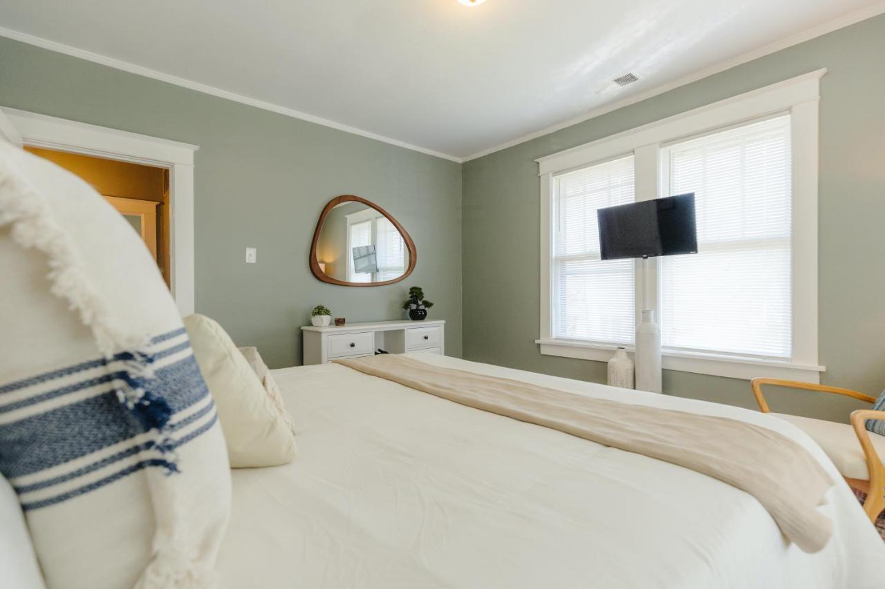 Villa Historic Revival 2Br Midtown Memphis Free Parking Fast Wifi Free Parking Yes Pets Extérieur photo